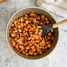 healthy baked apples in a cake pan